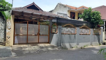 Dijual cepat rumah di Pondok Labu Jakarta Selatan
