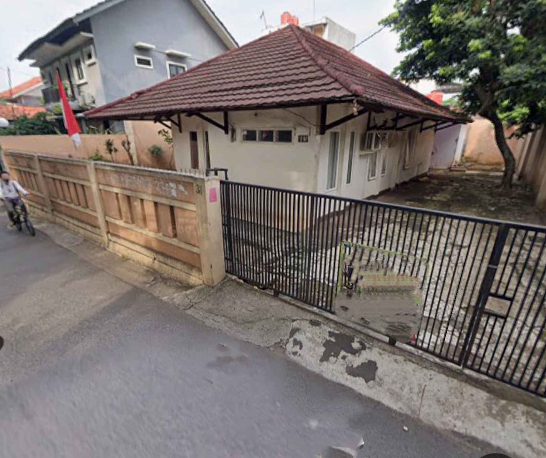 Dijual Hitung  Tanah ( ada bangunan) di Pondok Labu, Jakarta Selatan
