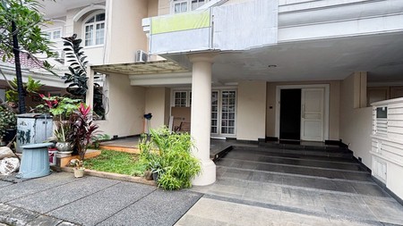 RUMAH SIAP HUNI TERAWAT DALAM AREA PERUMAHAN BESAR DI GRAHA HIJAU 2 CIPUTAT, TANGERANG SELATAN
