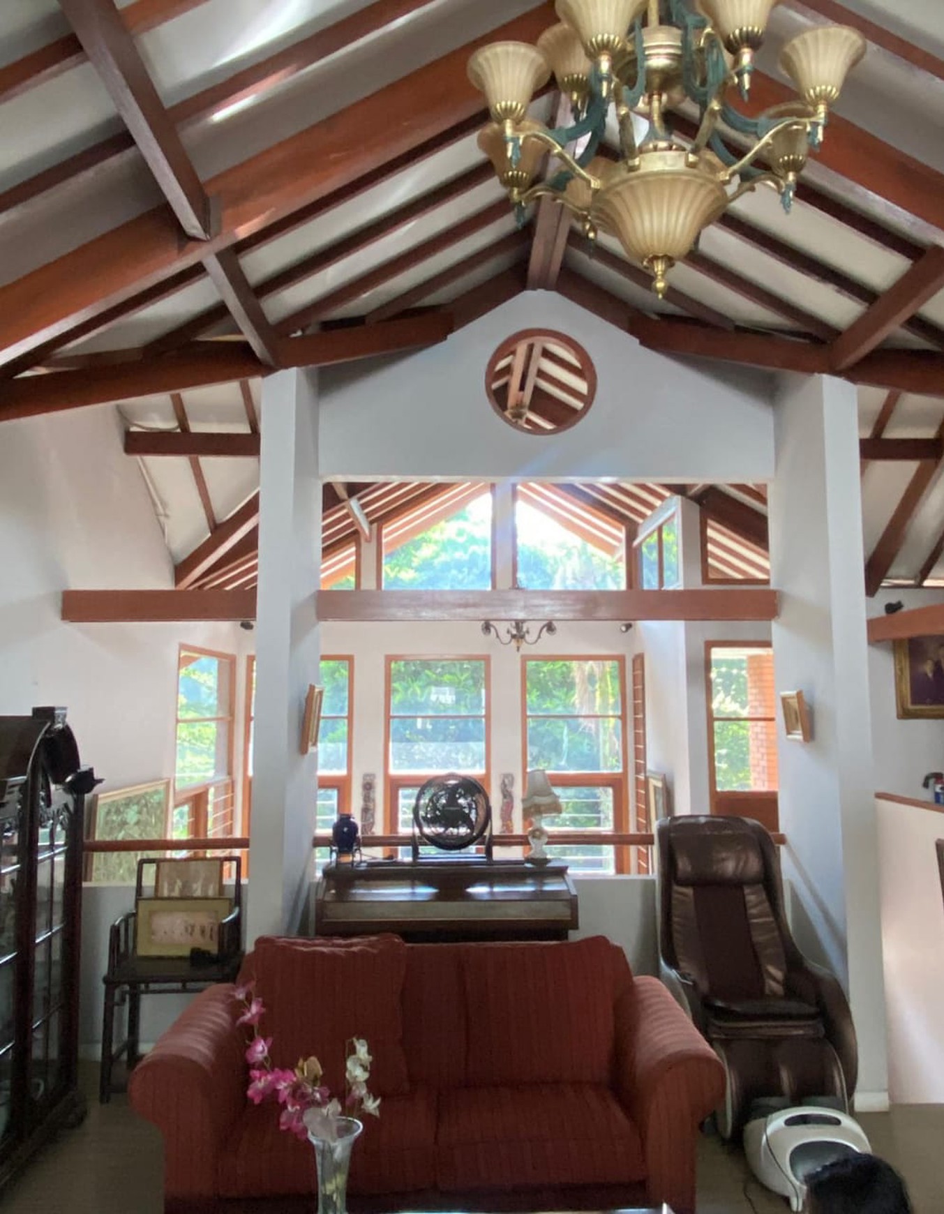 Dijual Rumah Asri View Cantik di Dago Bandung