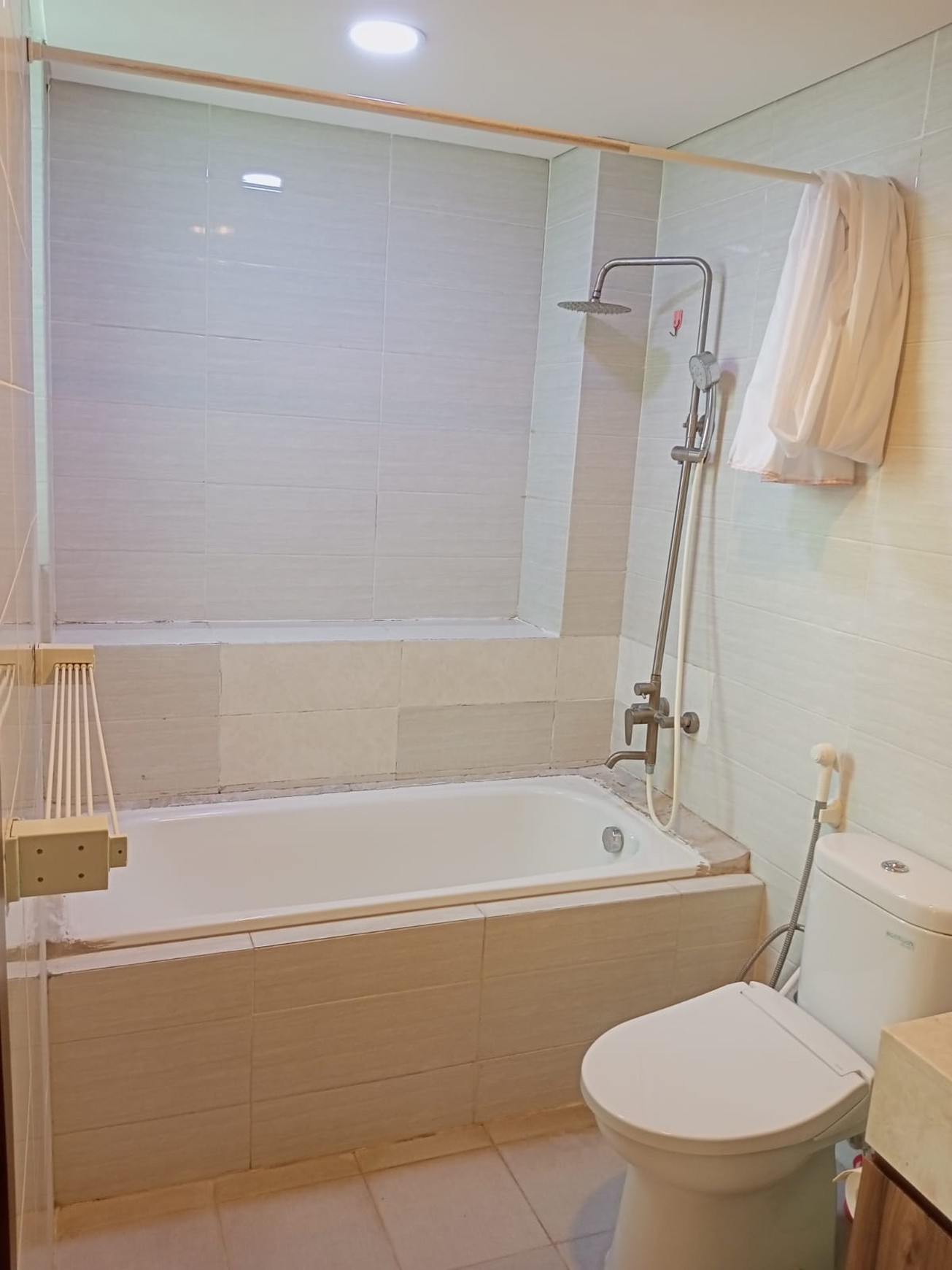 Apartment Kemang Village  Intercon Tower For Sale 