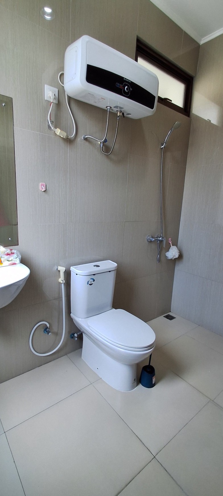 Rumah Cantik 2 lantai di The Mozia BSD City
