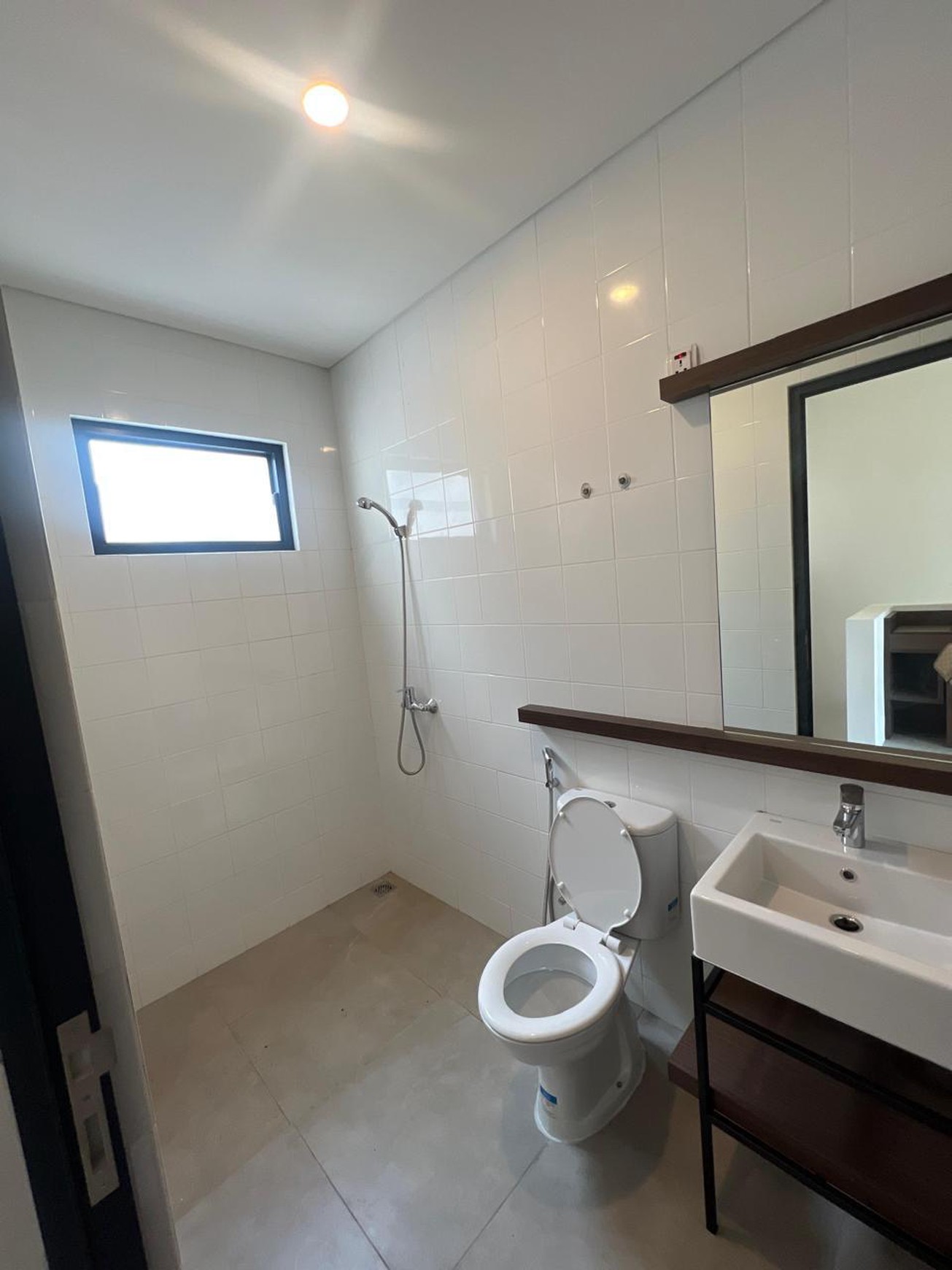 Rumah 2 lantai di Freja House BSD City