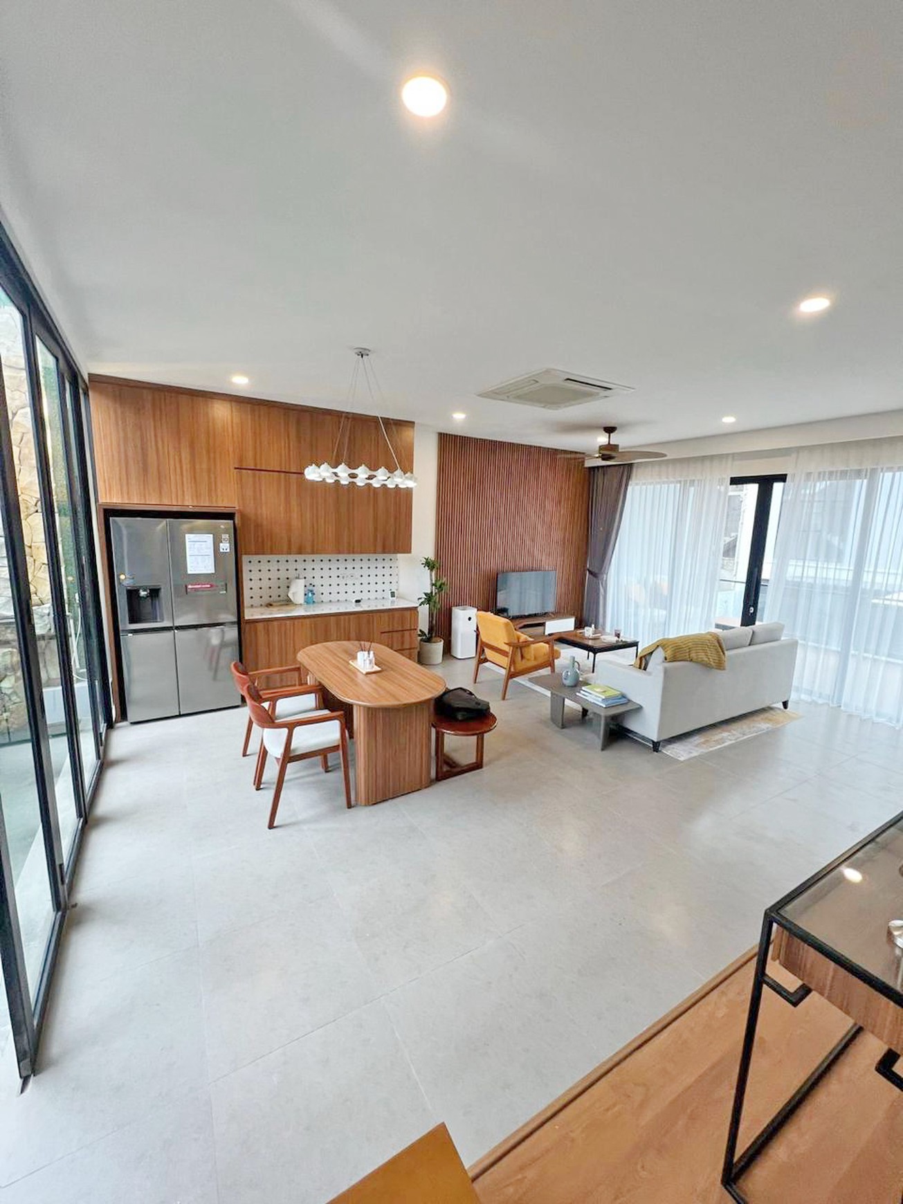 Rumah nyaman siap huni di The Residence Jeruk Purut Cilandak Timur