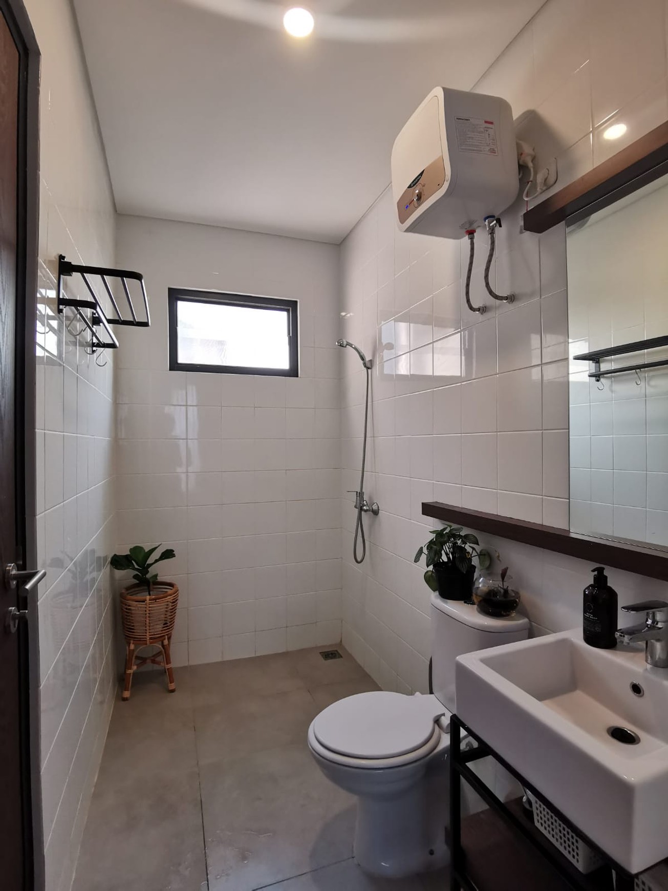 Rumah Full Furnished Posisi Hook di Freja House BSD