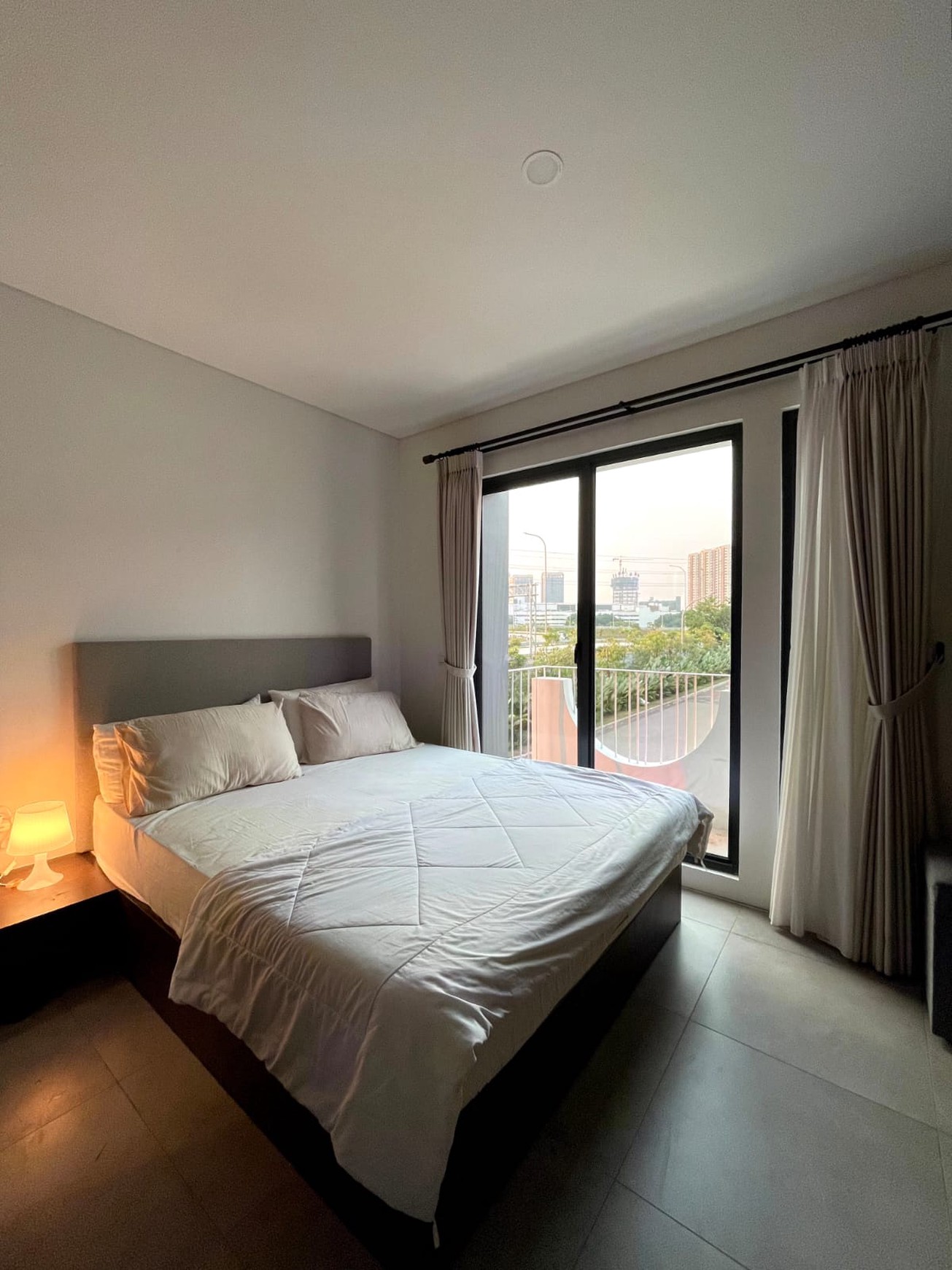 Rumah Full Furnished Posisi Hook di Freja House BSD