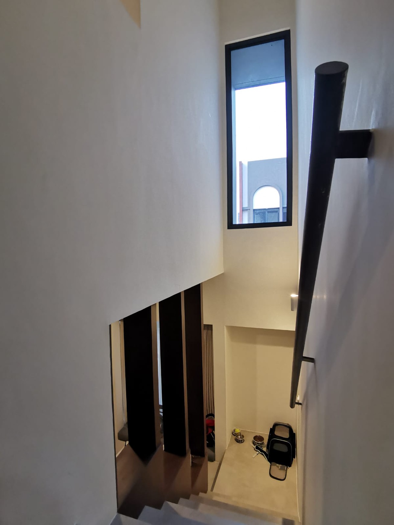 Rumah Full Furnished Posisi Hook di Freja House BSD