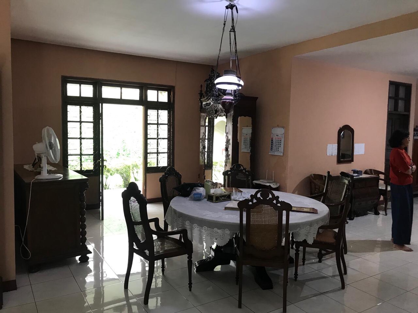 Rumah Lokasi Hook Strategis Akses Jalan 2 Mobil di Jalan Saraswati, Cipete Utara, Kebayoran Baru, Jakarta Selatan