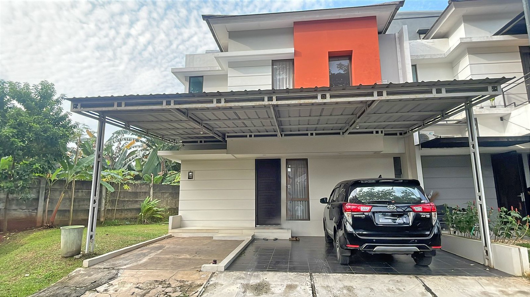 Rumah Hook di Linea Residence Graha Raya Bintaro