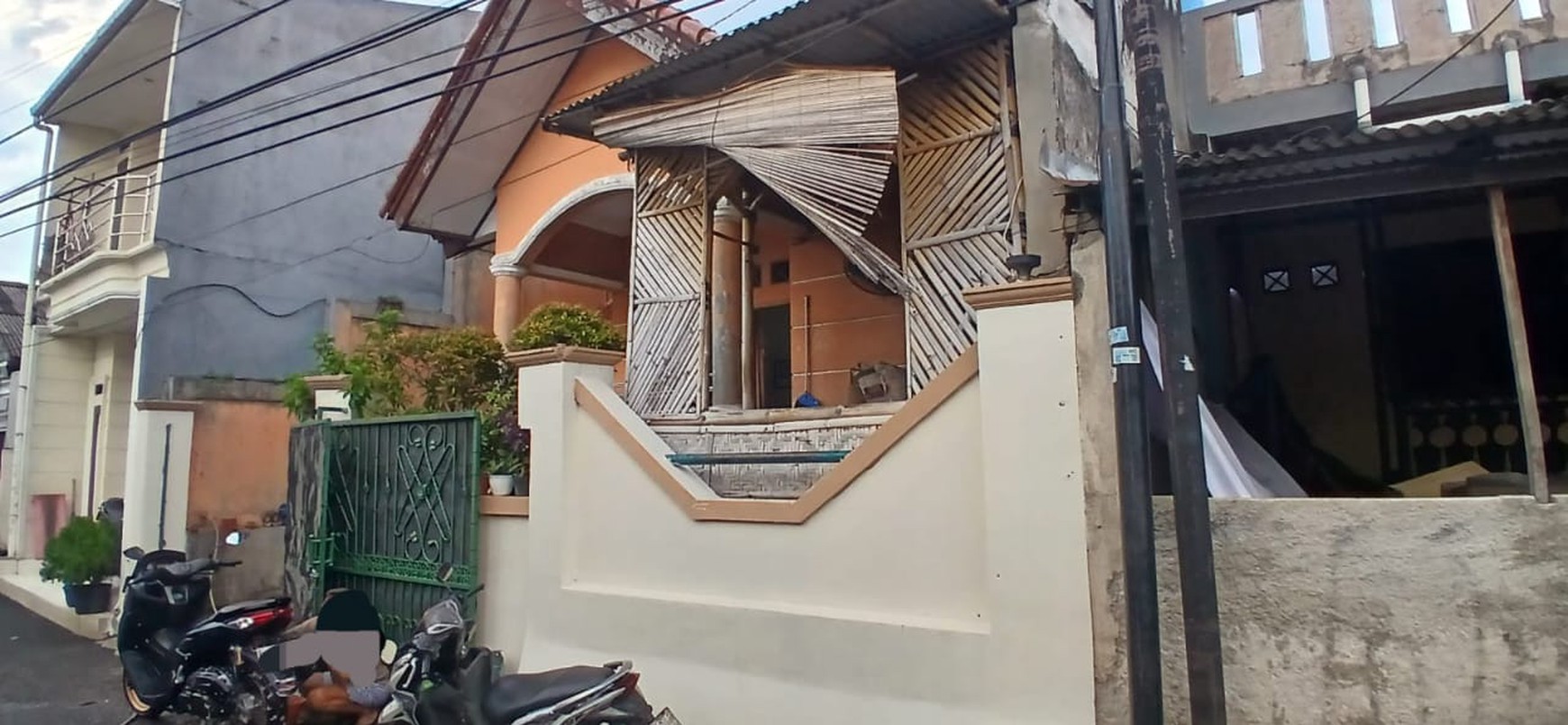 Rumah Siap Huni Di Pondok Aren Tangerang Selatan dengan Hunian Nyaman dan Asri sudah SHM