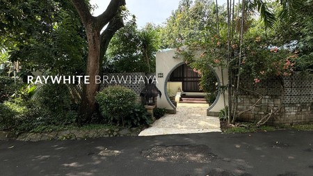 Turun Harga Rumah Tropical Design Dalam Kompleks Fatmawati Cilandak 