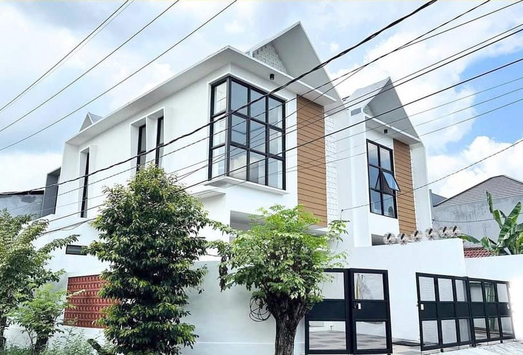 Rumah Baru Gress !!! di Tandes Asri Selatan Surabaya Barat, Minimalis, 2 Lantai, Pojokan/Hook... SIAP HUNI