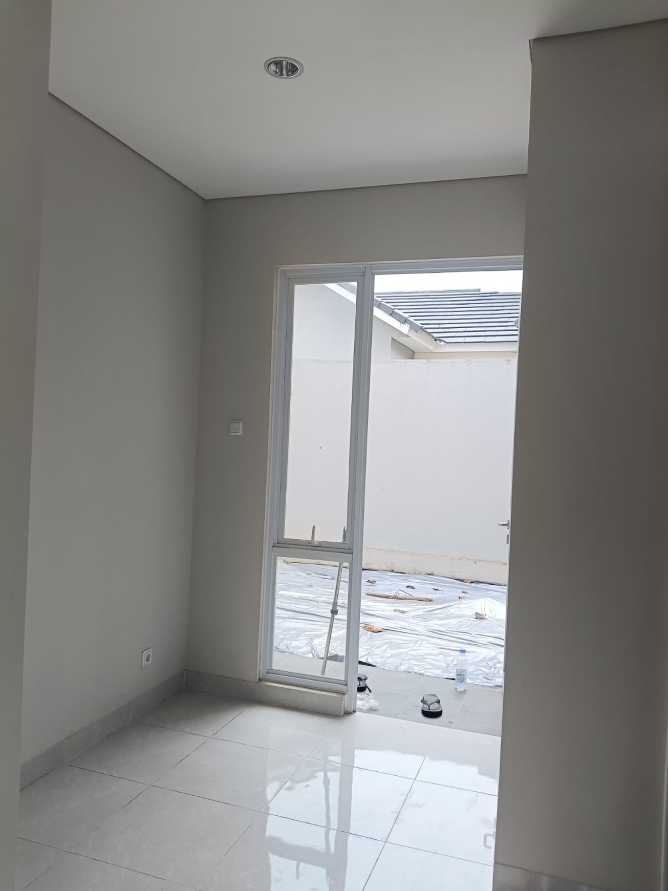 Disewakan rumah di Paramount Petals Cluster Canna - Gading Serpong Tangerang