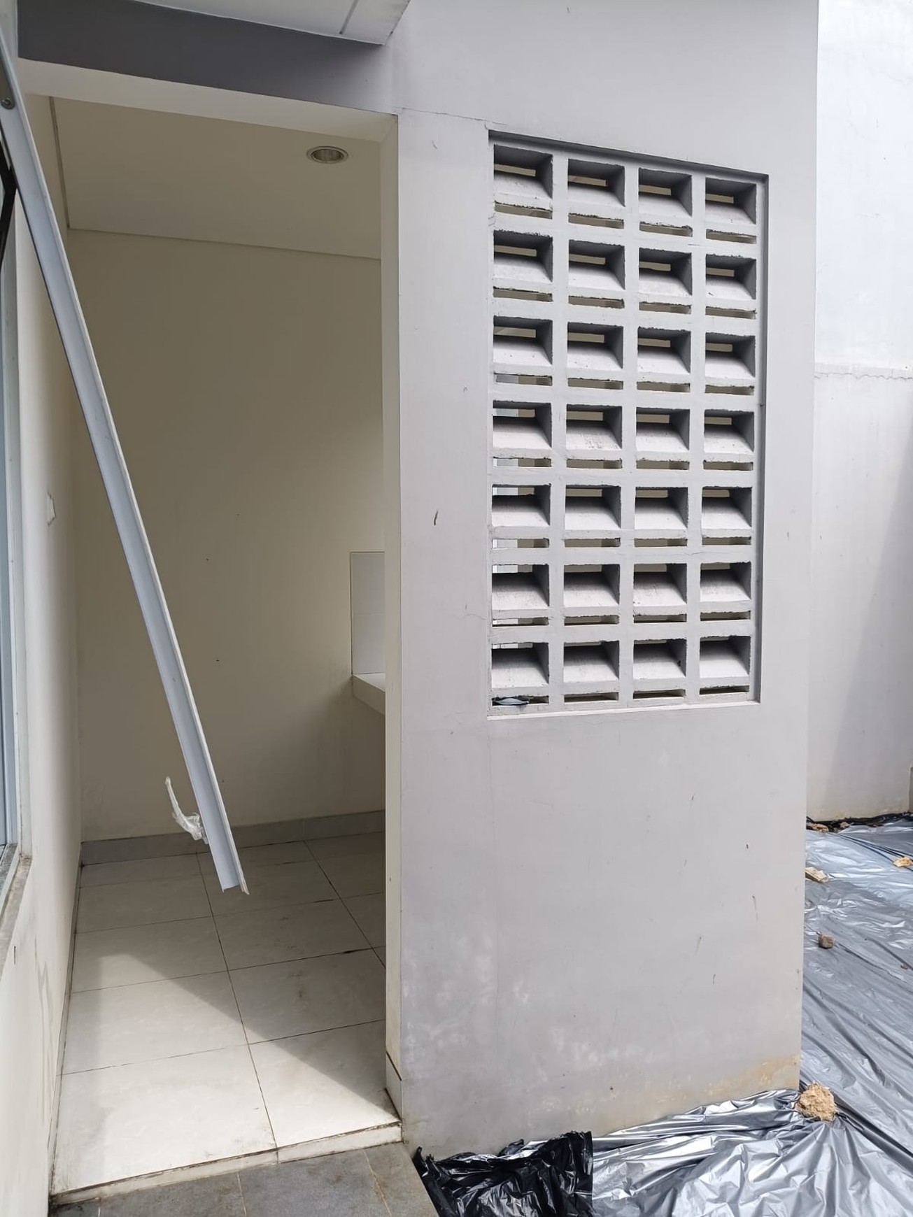 Disewakan rumah di Paramount Petals Cluster Canna - Gading Serpong Tangerang