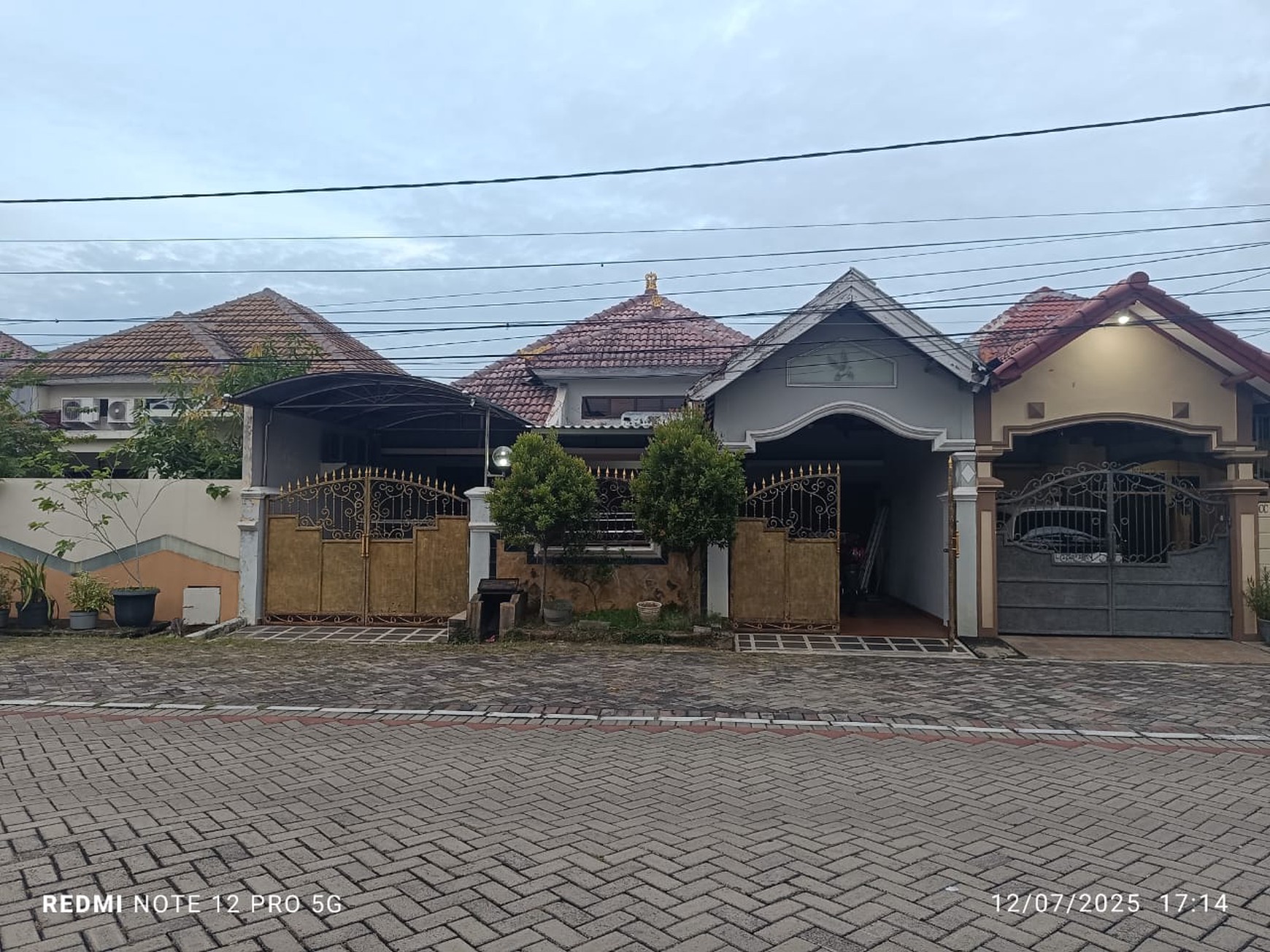 Dijual Rumah di Nirwana Eksekutif Bagus, Dekat MERR dan Rungkut