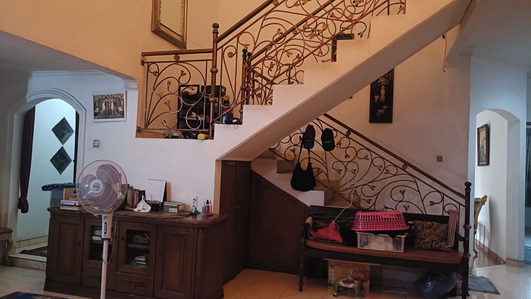 Rumah Dijual Lokasi di Kebon Jeruk Jakarta Barat