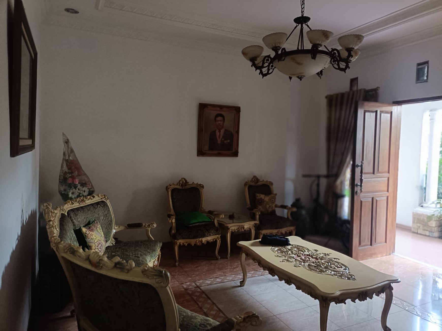 Rumah Dijual Lokasi di Kebon Jeruk Jakarta Barat