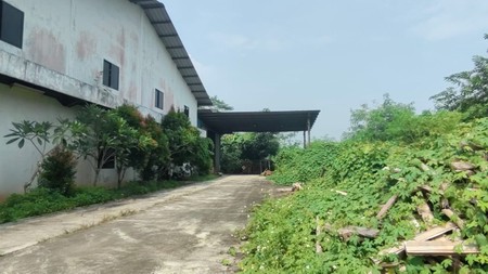 Di jual Gudang + Lahan  di Jl. Raya Tigaraksa - Tangerang