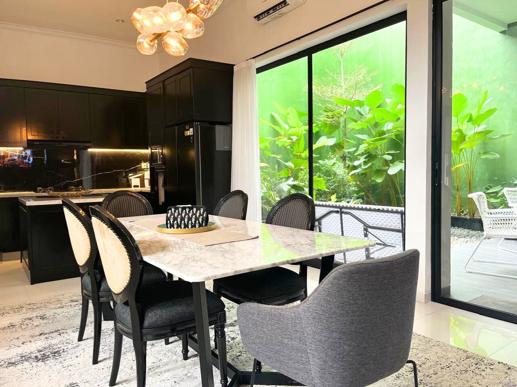 Rumah 2 Lantai di Tebet Jaksel