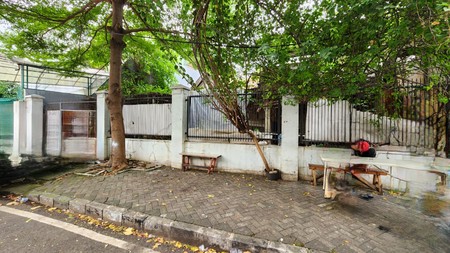 Disewa Rumah Tua di daerah Prime Menteng, Jakarta Pusat
