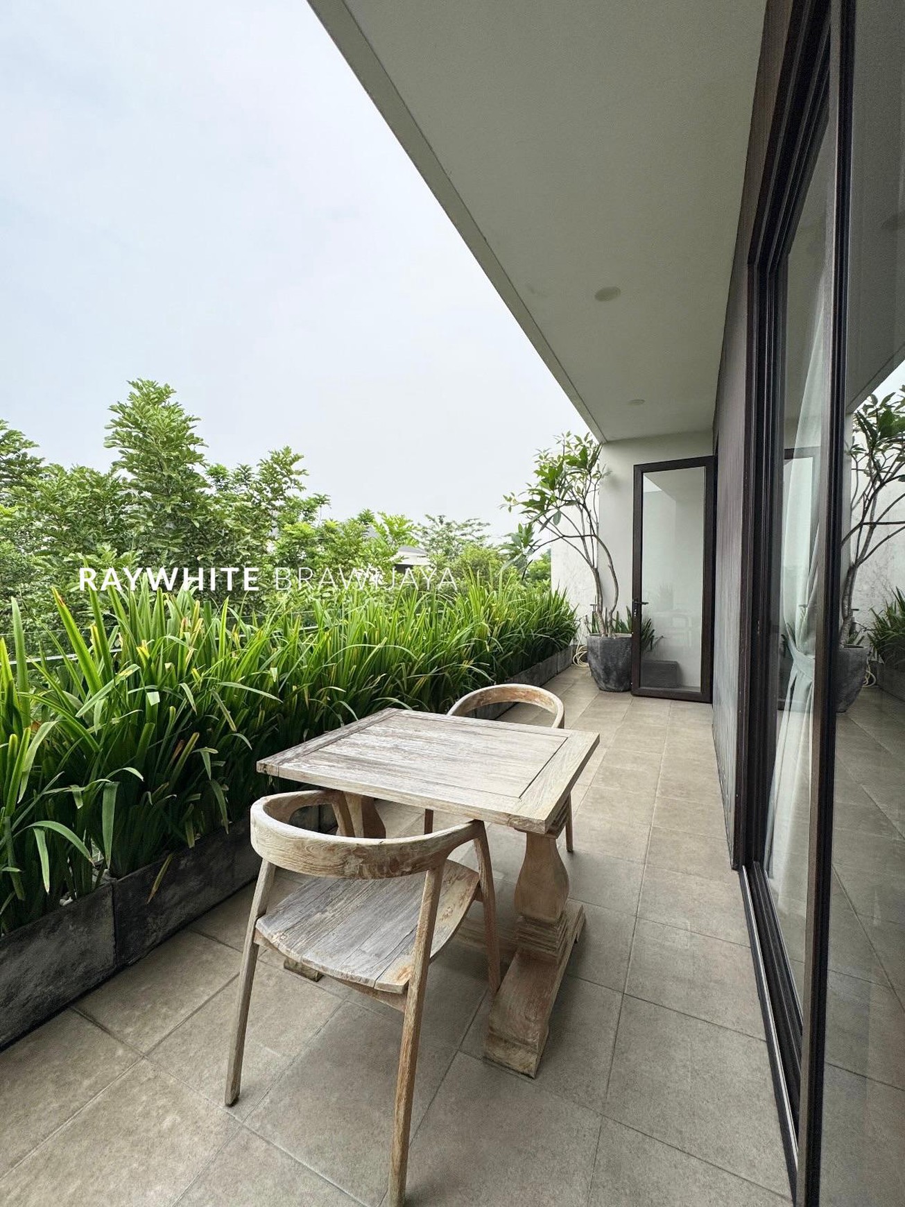 Rumah Dalam Townhouse Cilandak Pondok Labu