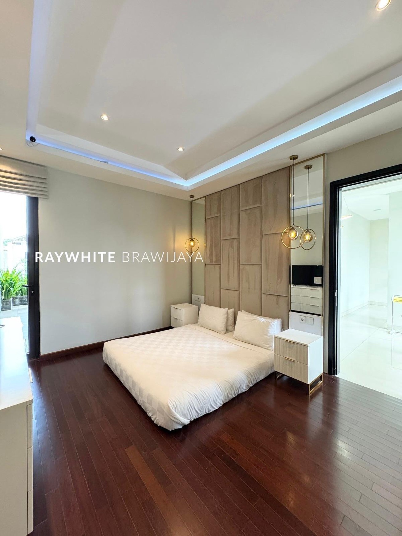 Rumah Dalam Townhouse Cilandak Pondok Labu