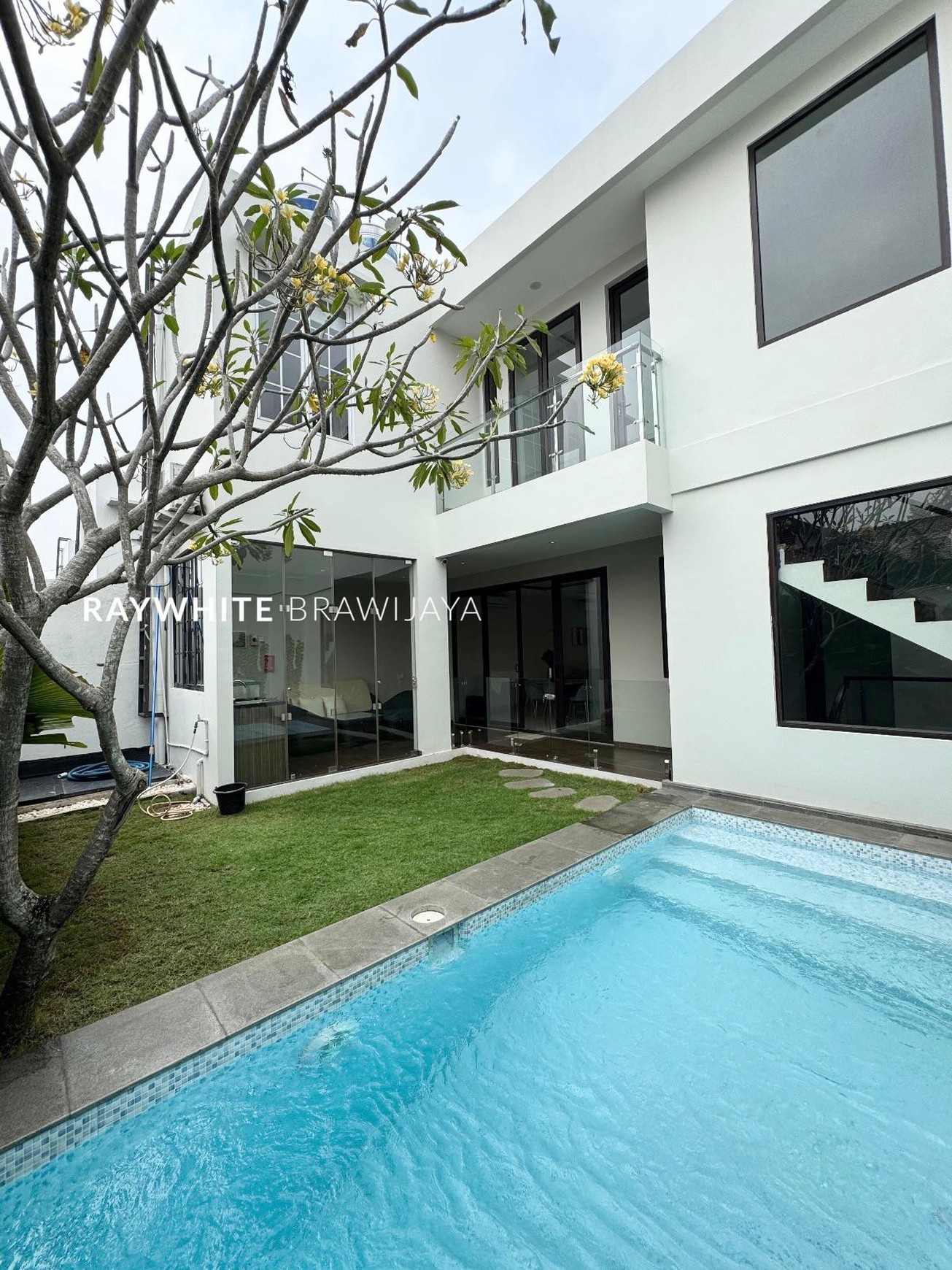 Rumah Dalam Townhouse Cilandak Pondok Labu