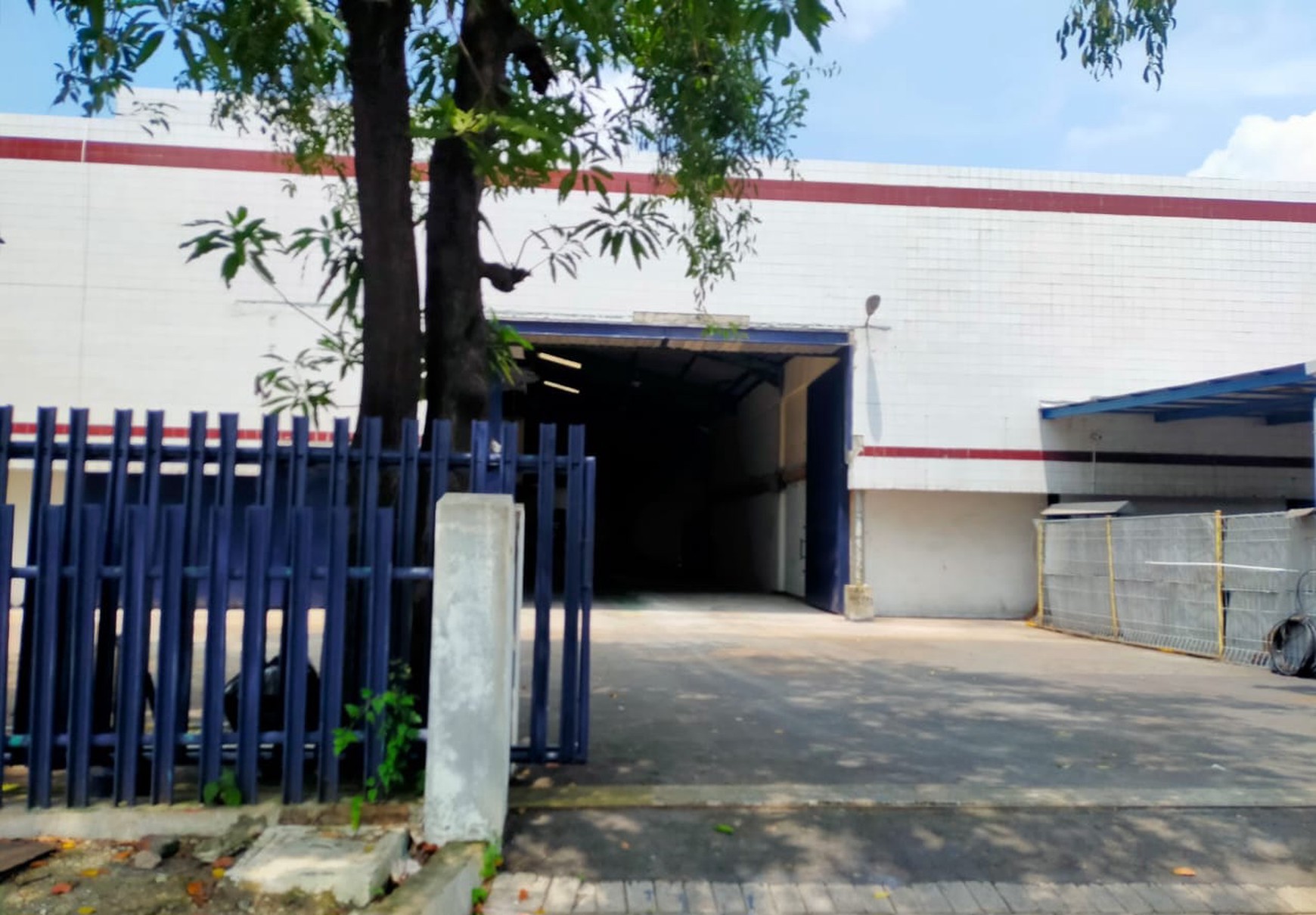 Gudang dan Pabrik di SIER Rungkut Industri, Surabaya area Pergudangan dan Industri