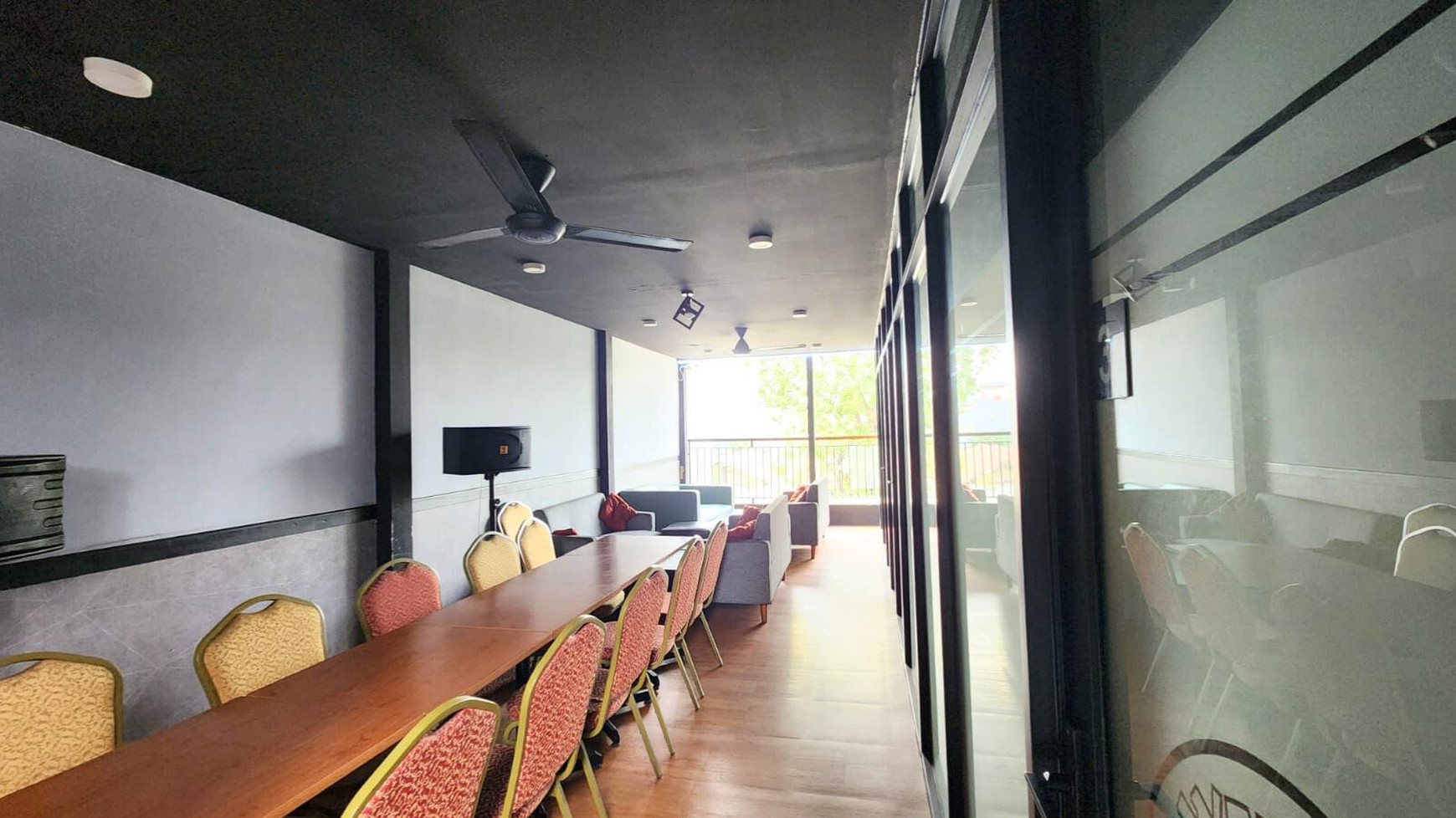 Ruko 3 Lantai Cocok untuk Usaha Kuliner Lokasi Premium di Tebet Barat