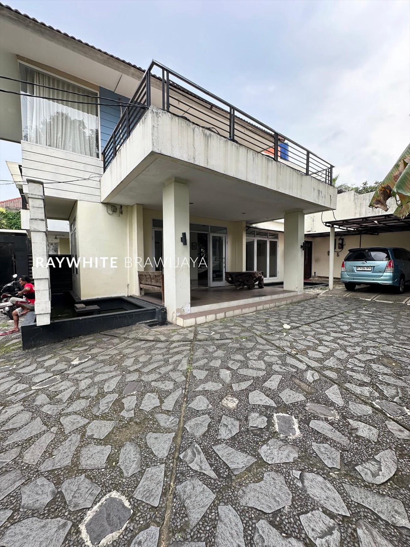 Rumah Hitung Tanah Bebas Banjir Area Kemang Utara