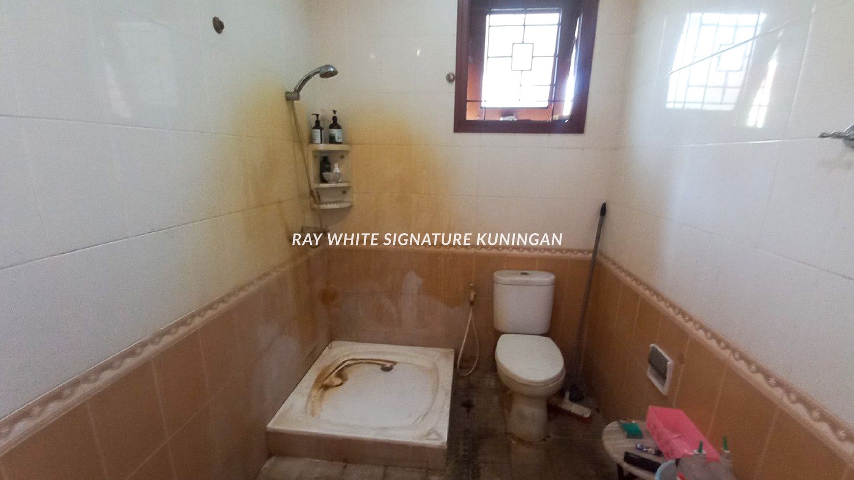 Rumah Dalam Komplek Town House di Jl Lebak Bulus 3