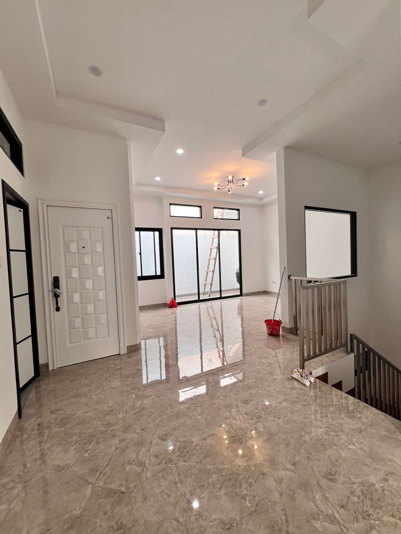 Rumah Brand New 2 lantai di Nusa Loka BSD City Tangerang Selatan dekat tol pasar modern BSD