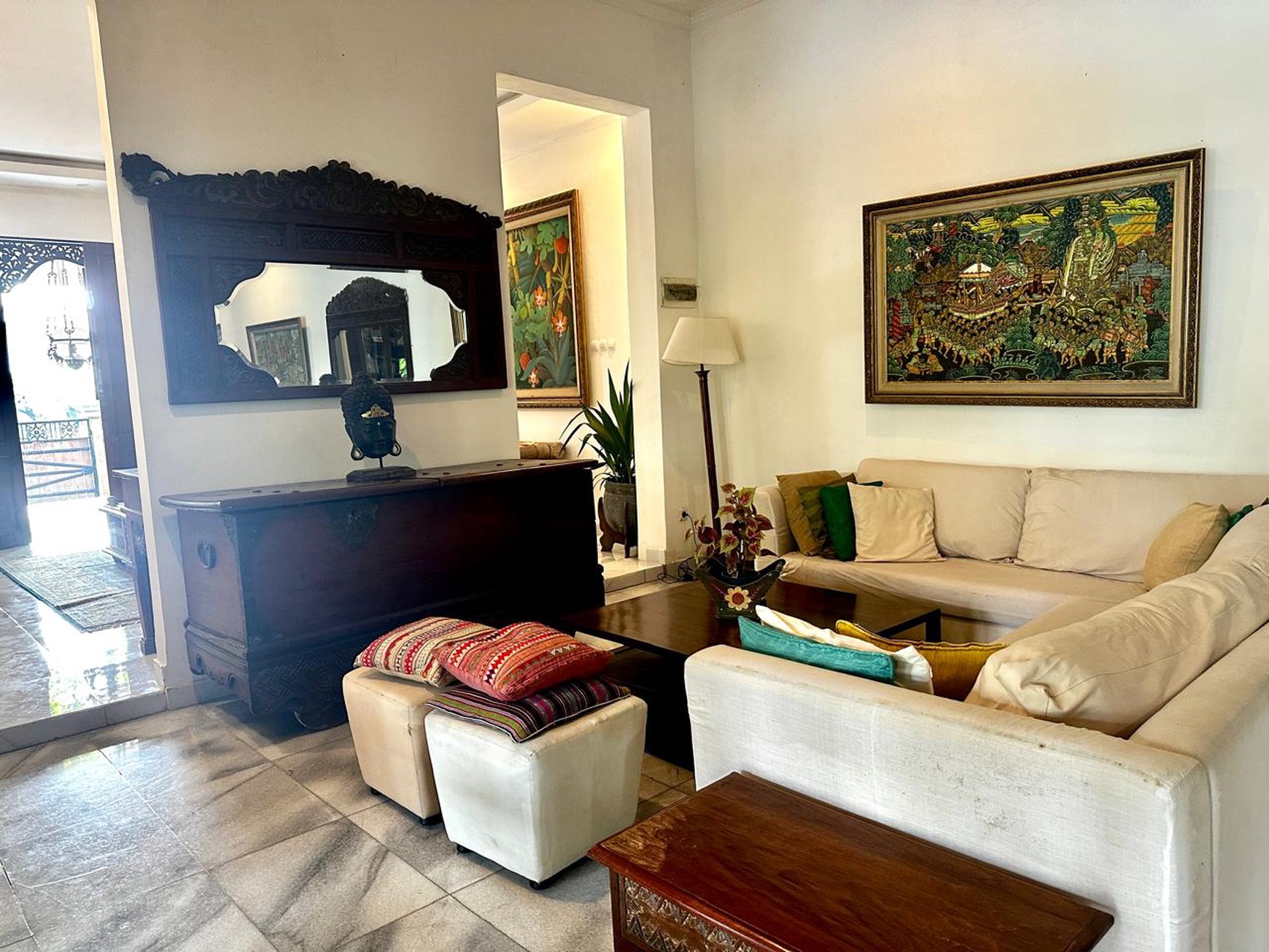Rumah Mewah Gaya Villa Hitung Tanah Bonus Bangunan Bagus Di Bali View Cirendeu, Ciputat