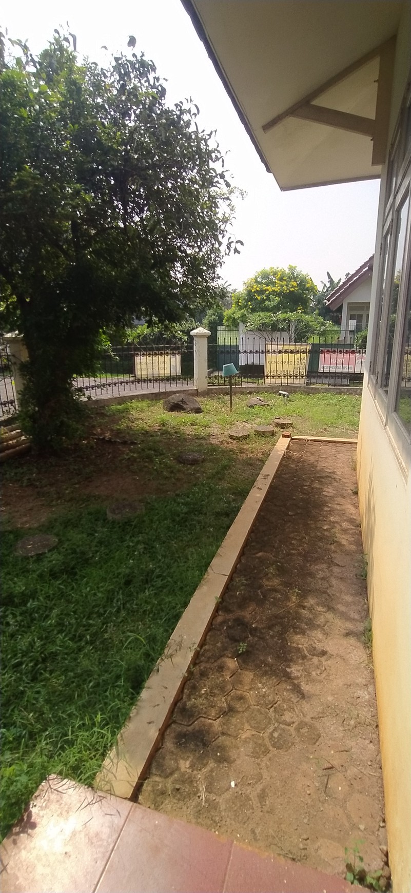 Posisi di Hook bebas banjir dalam perumahan yg bersih Asri di Rempoa