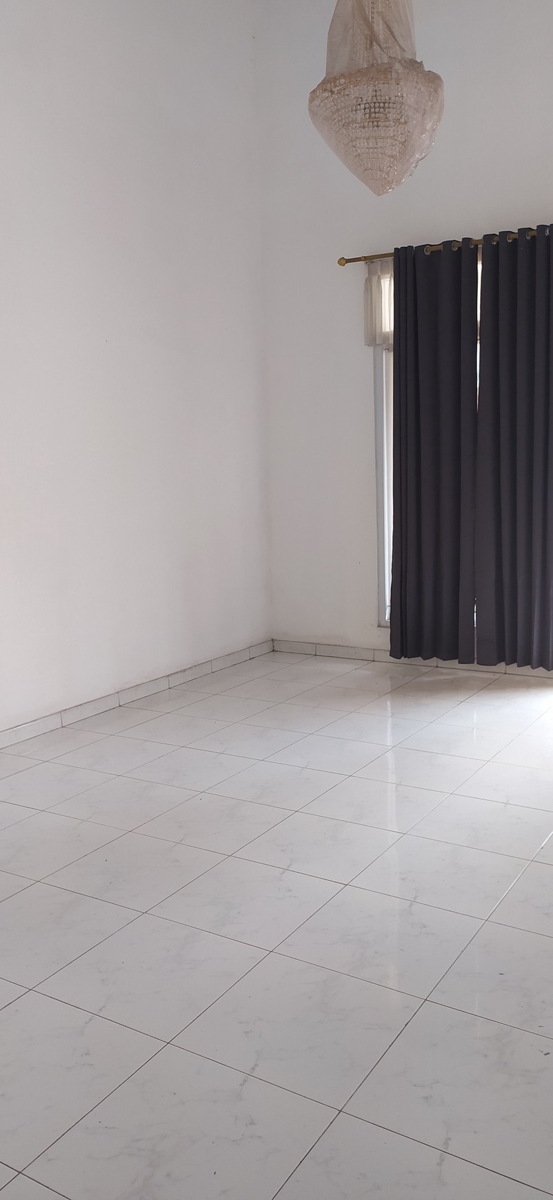 Posisi di Hook bebas banjir dalam perumahan yg bersih Asri di Rempoa