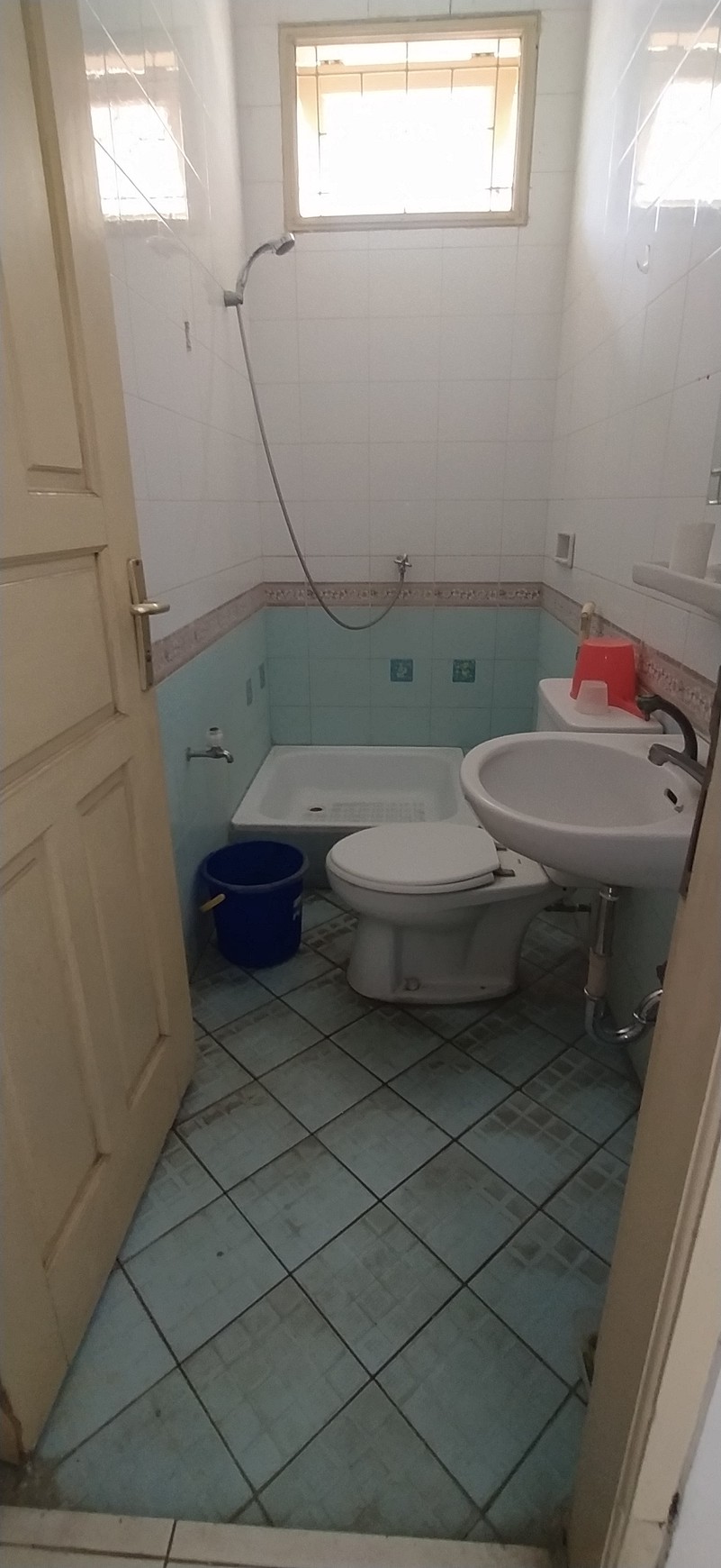 Posisi di Hook bebas banjir dalam perumahan yg bersih Asri di Rempoa