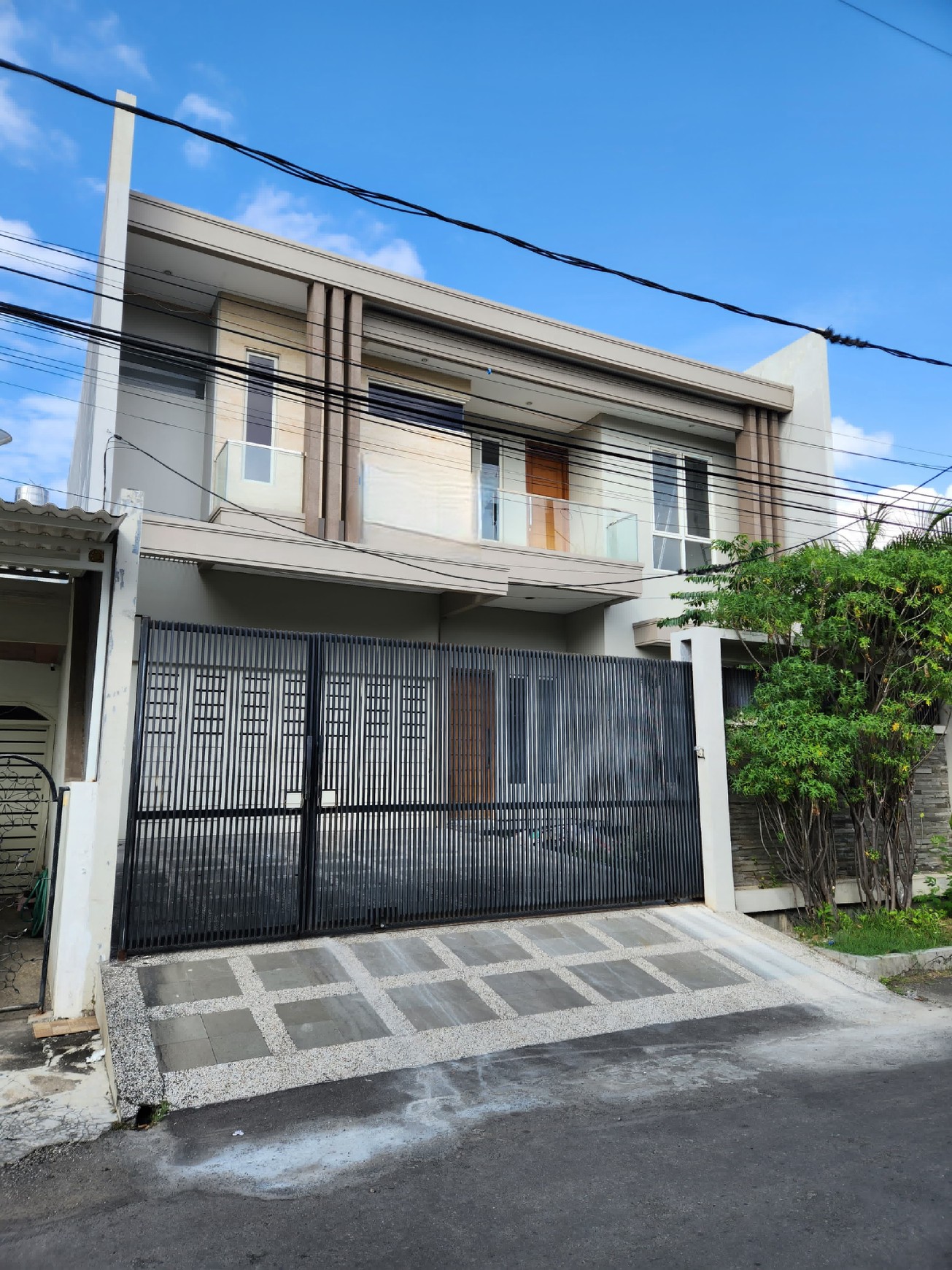 Dijual Rumah Dharma Husada Indah Surabaya Timur Dekat Galaxy Mall, Kampus Unair, ITS, Bon Cafe, Bon Ami