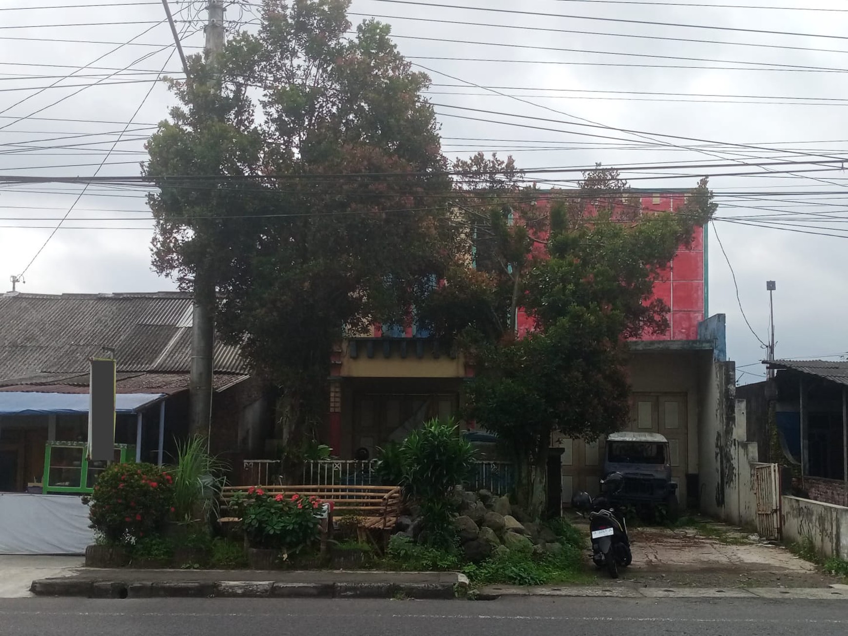 Tanah Dan Bangunan Cocok Untuk Usaha Dekat Gardu Induk Sanggrahan Magelang Utara