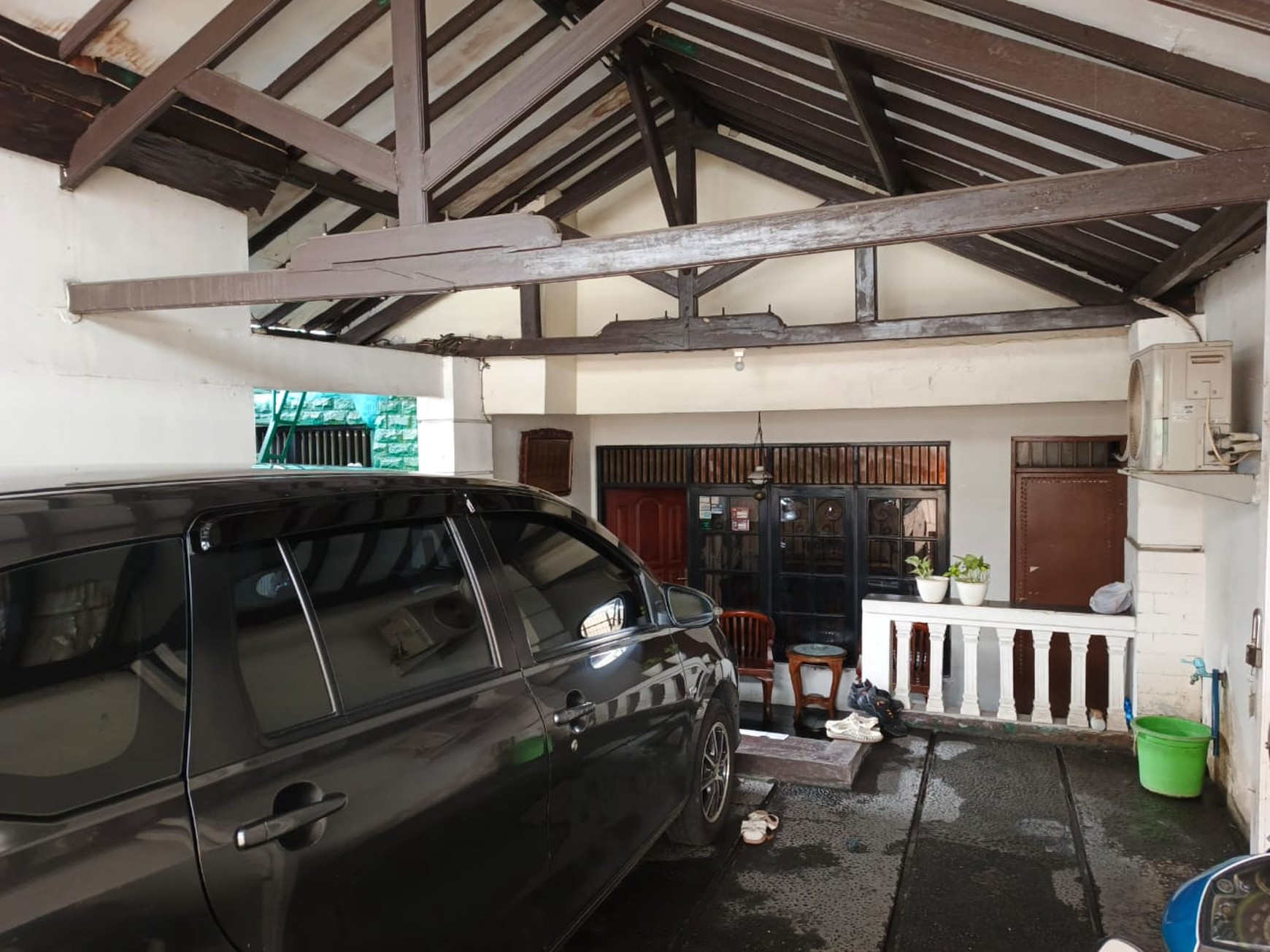 Dijual Rumah Usaha dan Kos Kosan - Lokasi Super Strategis di Raya Ciputat Pondok Pinang