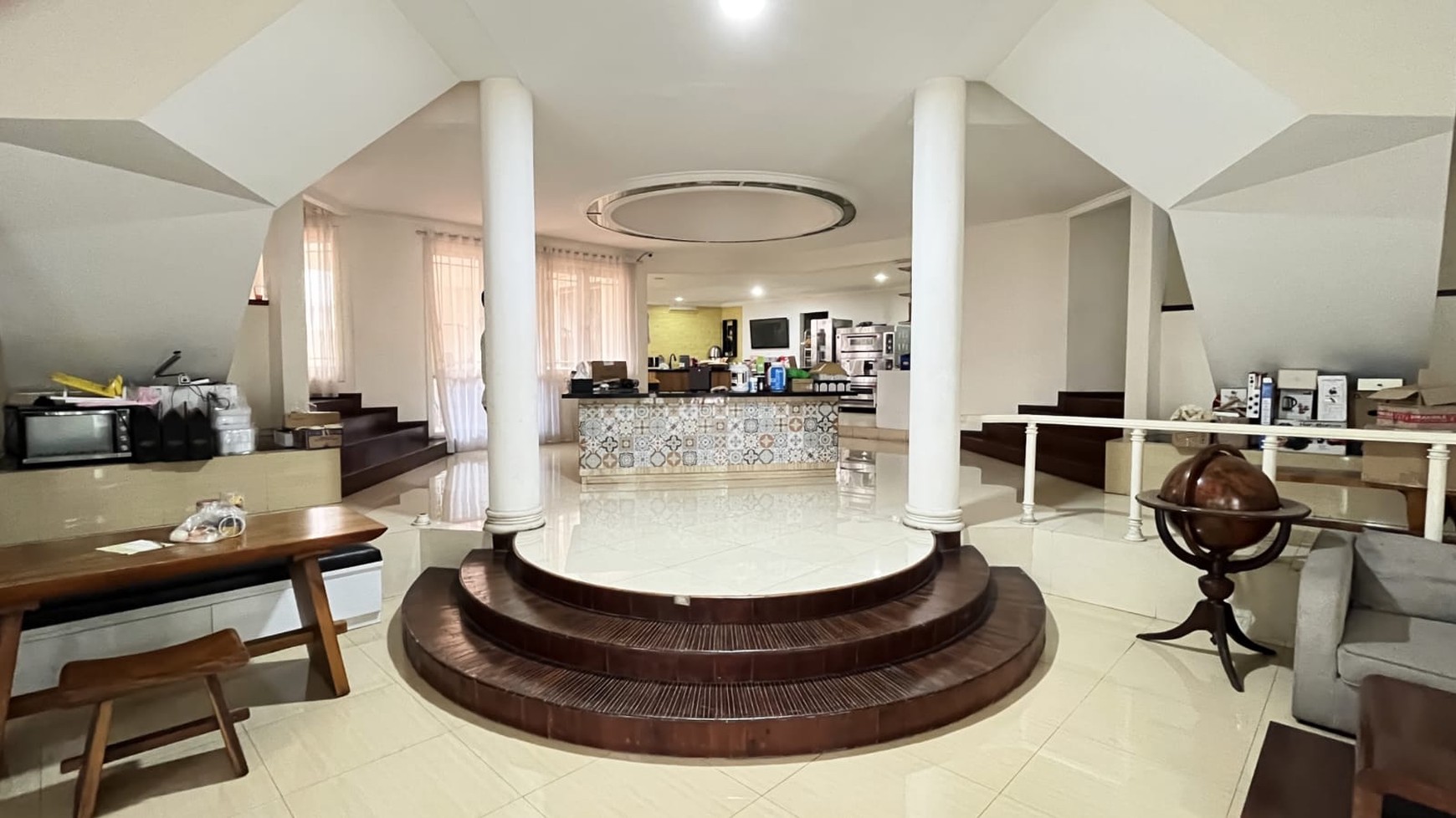 Dijual rumah Lama di Kemang