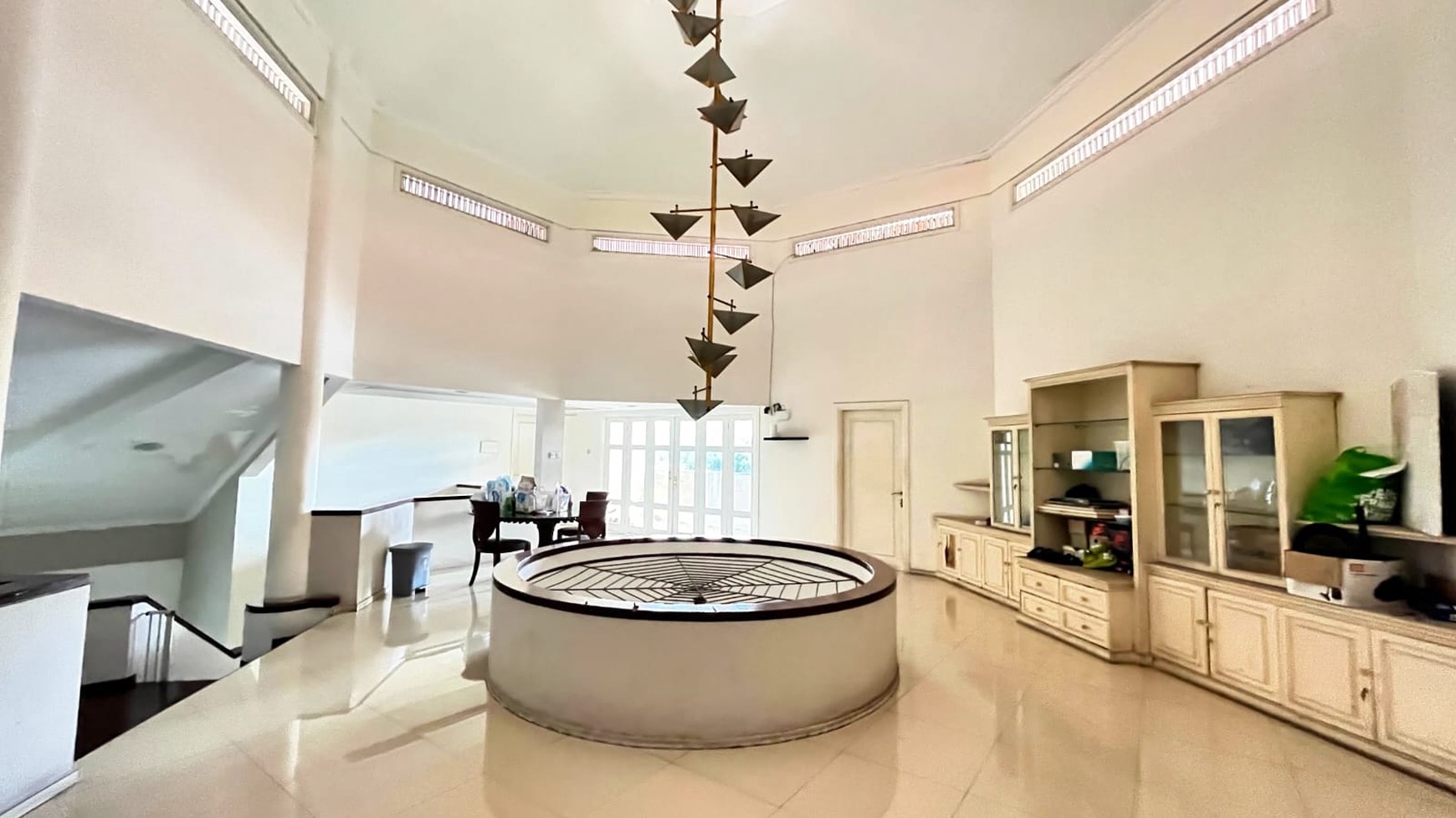 Dijual rumah Lama di Kemang