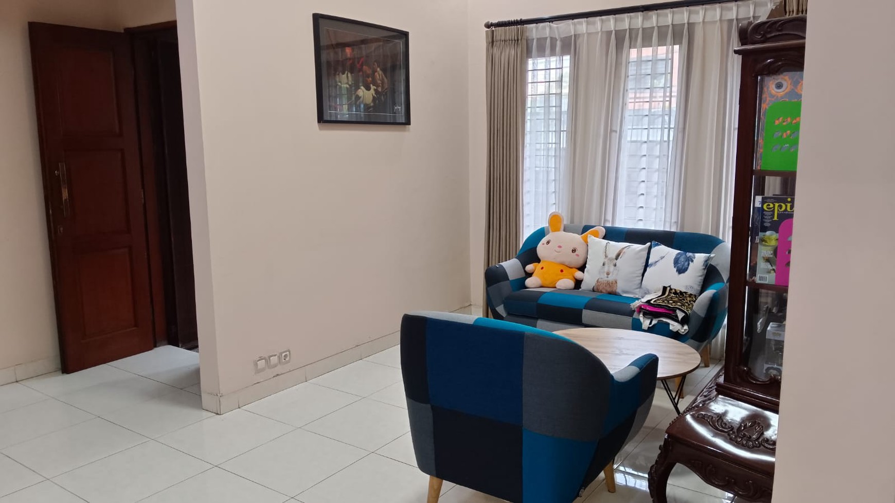  Dijual  Rumah Hook,di Cinere
