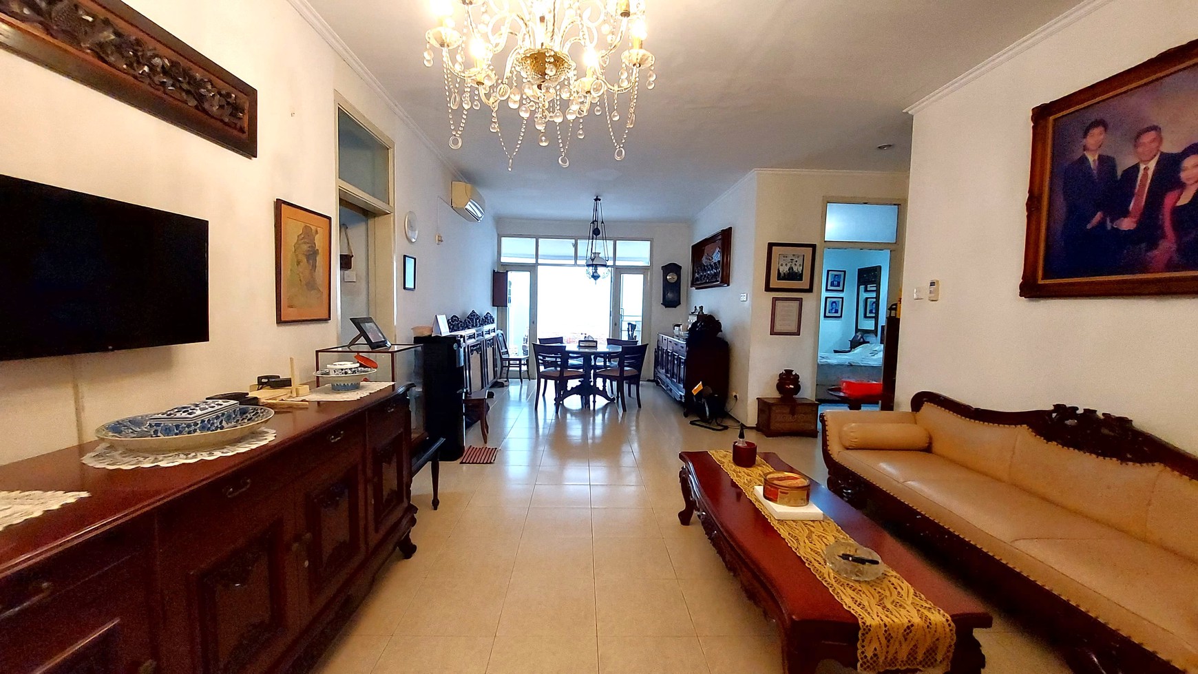 Rumah Asri dan Nyaman di Bukit Cinere Indah