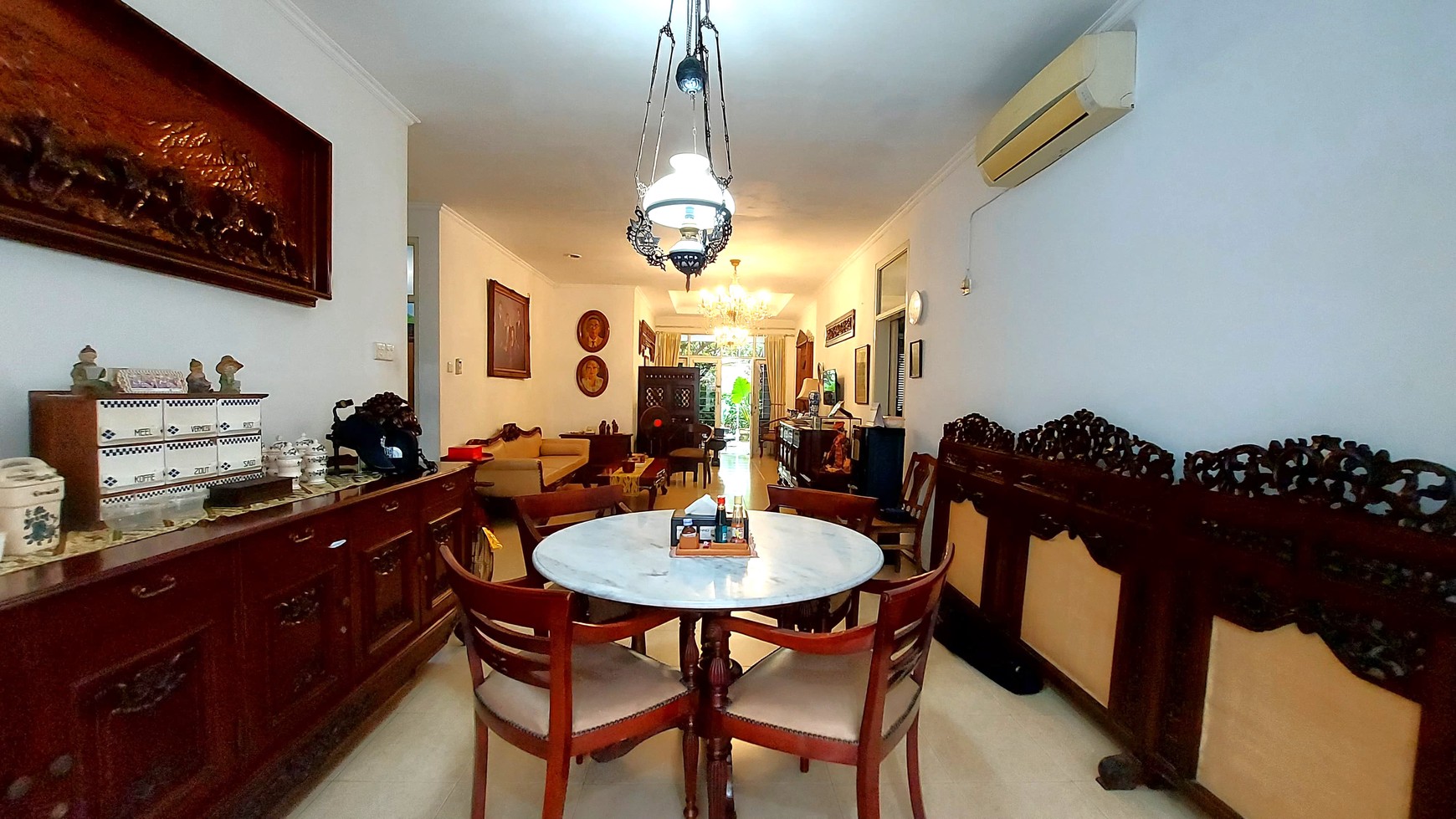 Rumah Asri dan Nyaman di Bukit Cinere Indah