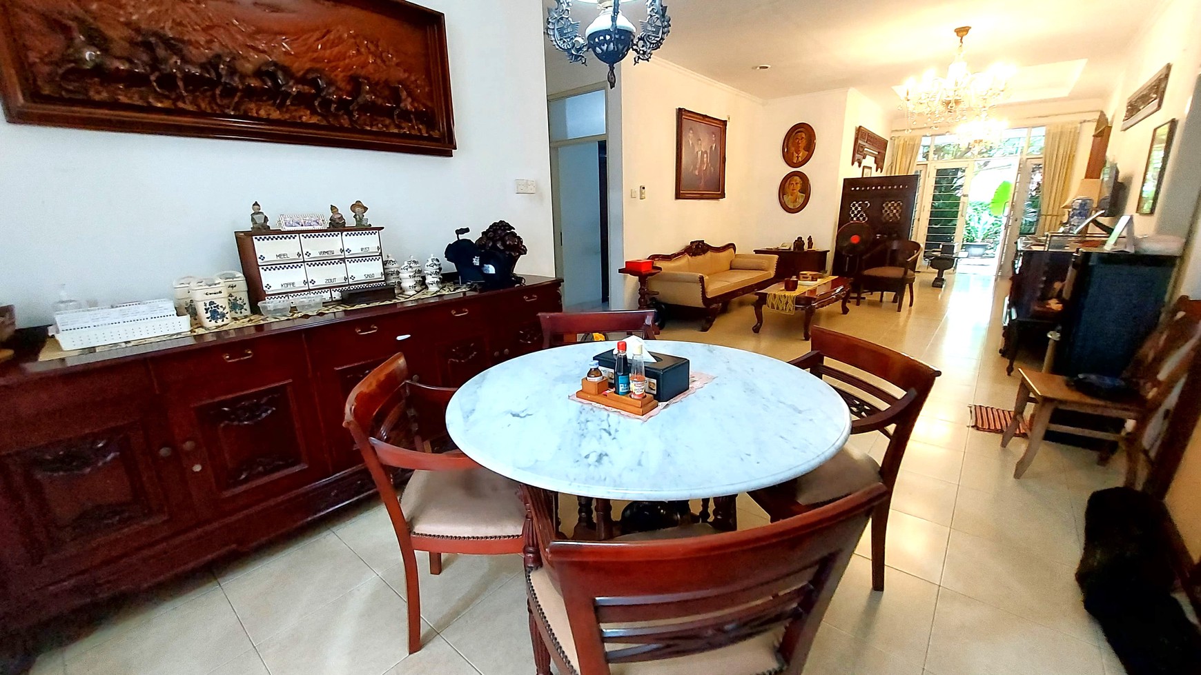 Rumah Asri dan Nyaman di Bukit Cinere Indah
