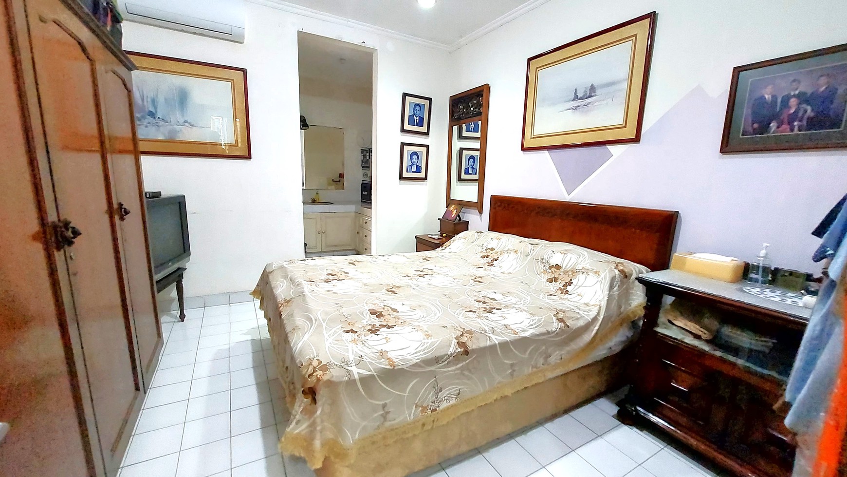 Rumah Asri dan Nyaman di Bukit Cinere Indah