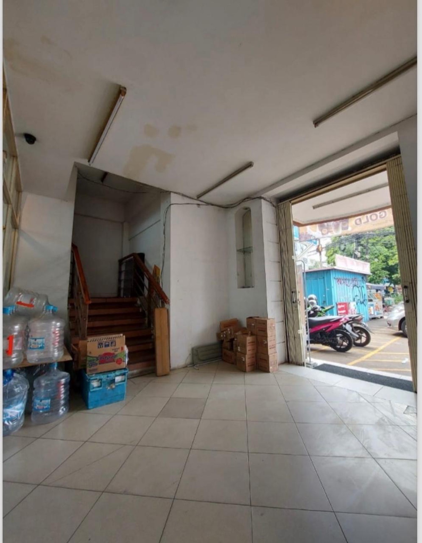 Gedung 4 Lantai Luas 208 m2 di Warung Buncit Akses Bagus