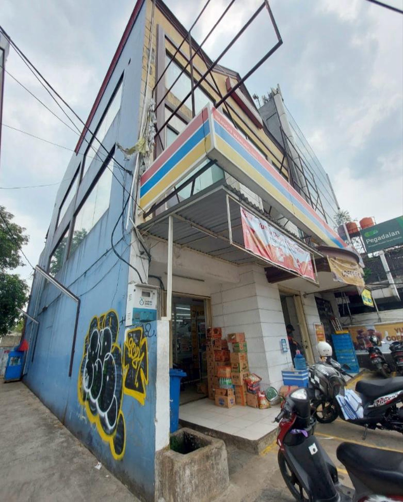 Gedung 4 Lantai Luas 208 m2 di Warung Buncit Akses Bagus