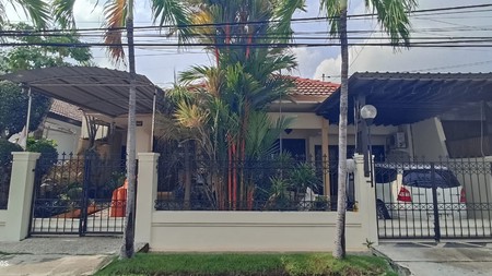 Dijual Rumah Siap Huni di Manyar Indah - Lokasi Strategis, Harga Nego!