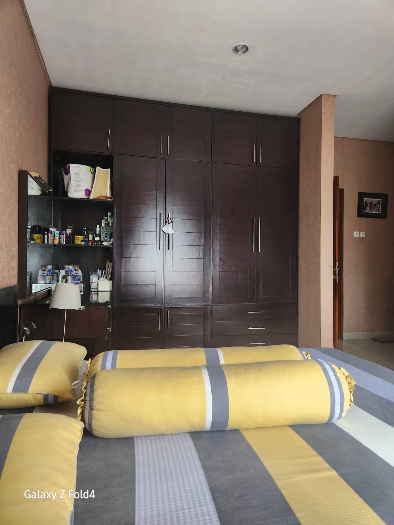 Rumah Bagus Di Green Wood Town House Pondok Ranji Tangerang Selatan